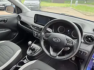 Used 2020 Hyundai i10 Se Connect Champion Blue - Interior and Exterior details 15