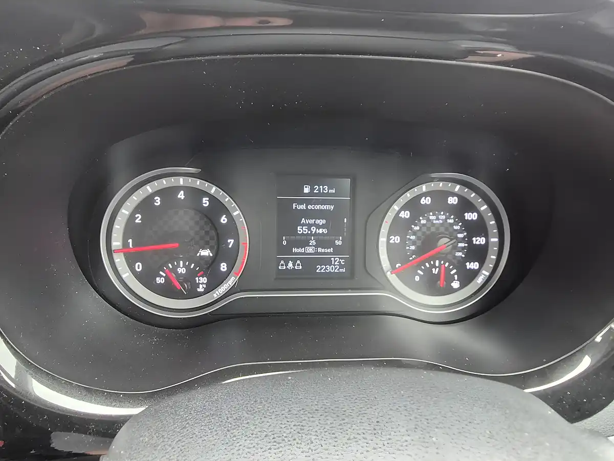 Used 2020 Hyundai i10 Se Connect Champion Blue - Interior and Exterior details 17