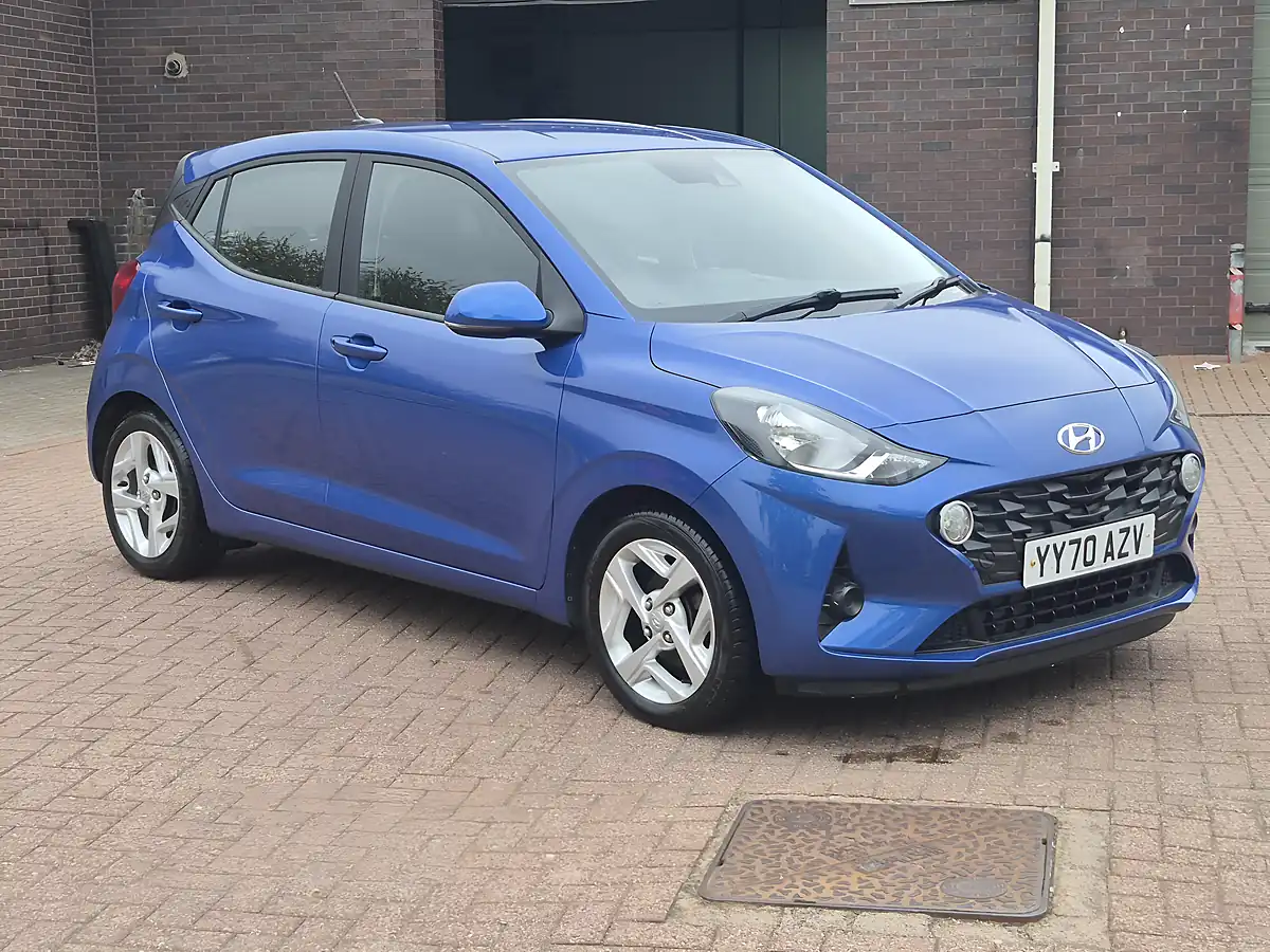 Used 2020 Hyundai i10 Se Connect Champion Blue - Interior and Exterior details 2
