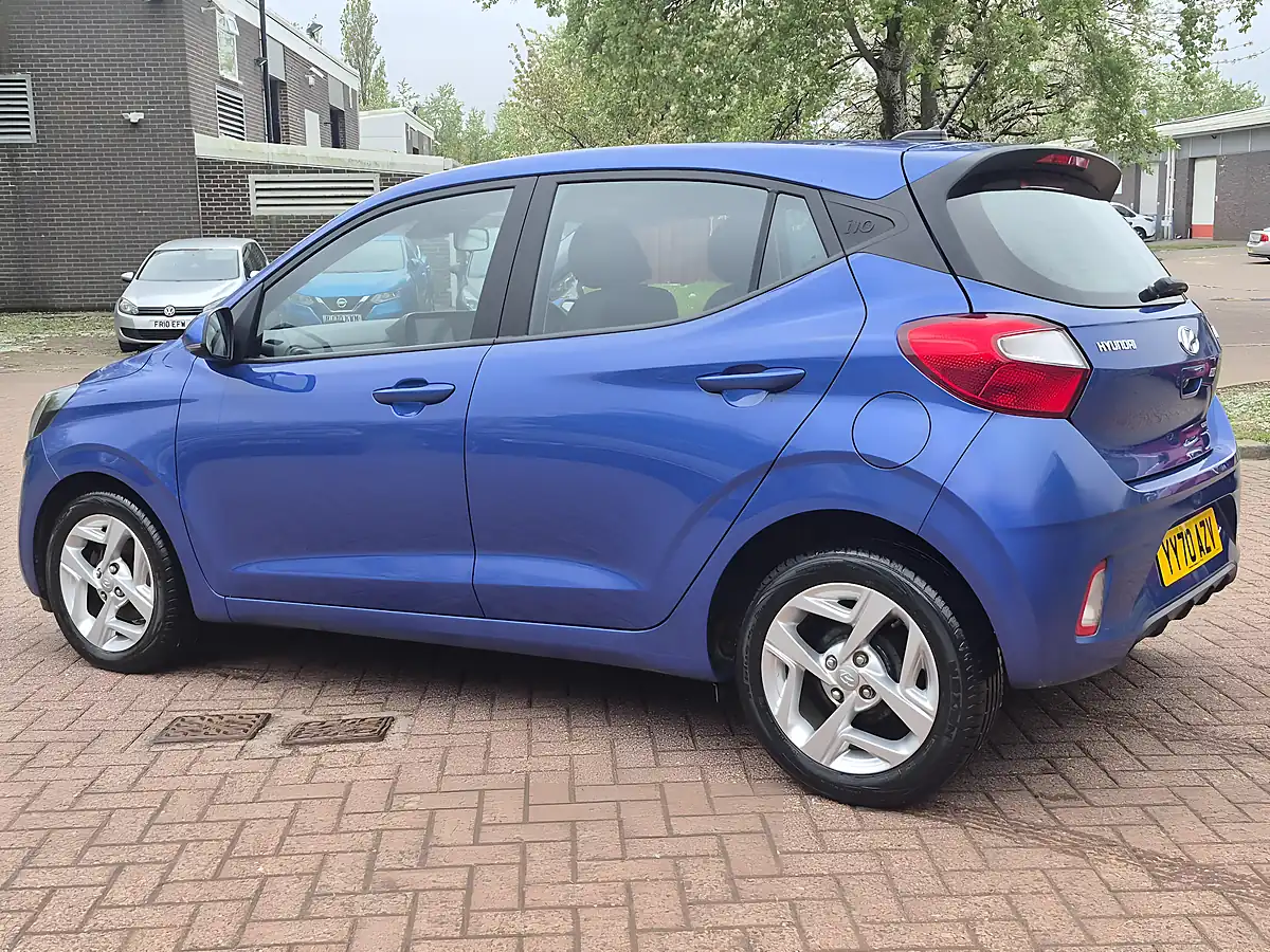 Used 2020 Hyundai i10 Se Connect Champion Blue - Interior and Exterior details 8