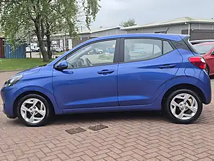 Used 2020 Hyundai i10 Se Connect Champion Blue - Interior and Exterior details 9