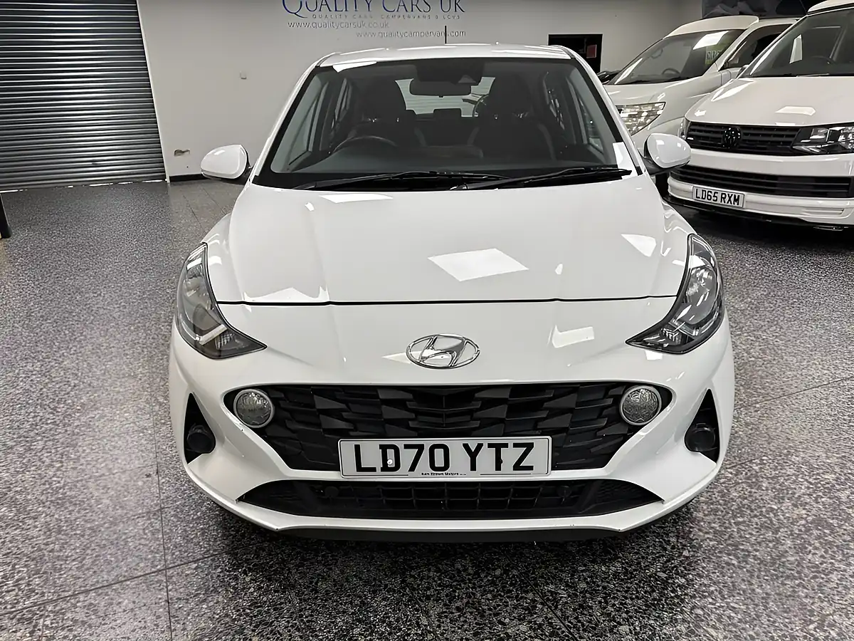 Used 2020 Hyundai I10 Se Connect White - Interior and Exterior details 11