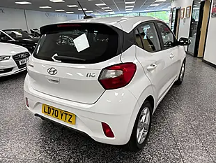 Used 2020 Hyundai I10 Se Connect White - Interior and Exterior details 12
