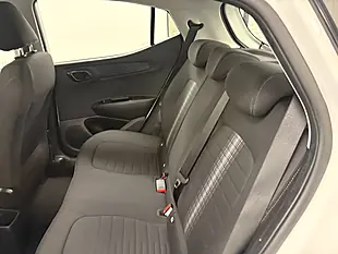 Used 2020 Hyundai I10 Se Connect White - Interior and Exterior details 14