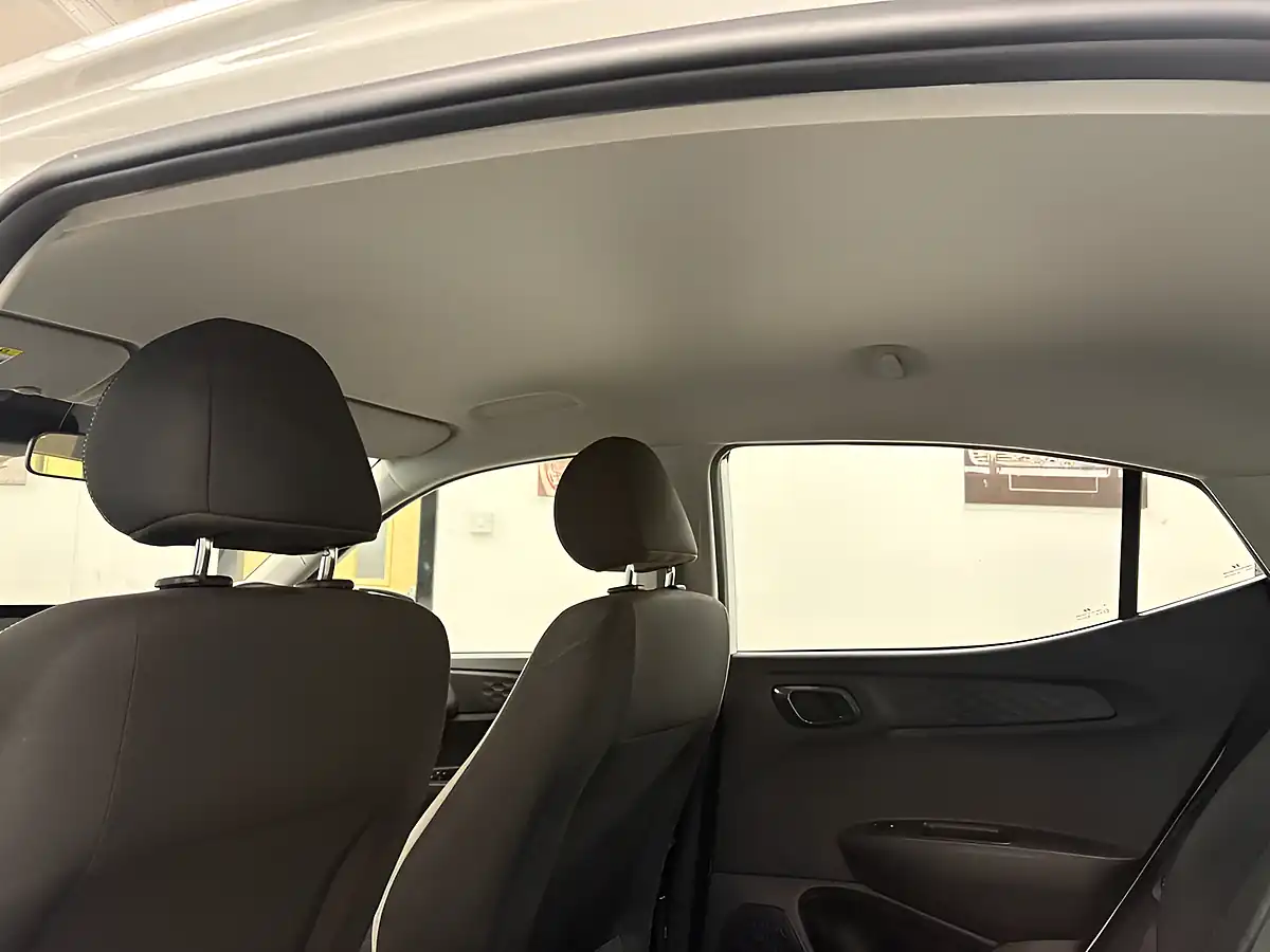 Used 2020 Hyundai I10 Se Connect White - Interior and Exterior details 15