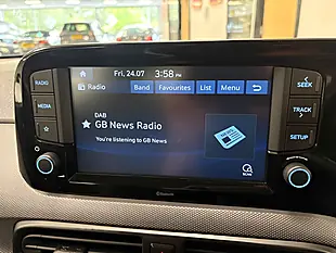 Used 2020 Hyundai I10 Se Connect White - Interior and Exterior details 19