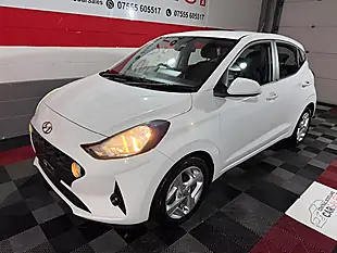 Used 2020 Hyundai i10 Se Connect White - Interior and Exterior details 6