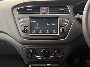 Used 2020 Hyundai I20 Se Launch Edition White - Interior and Exterior details 16
