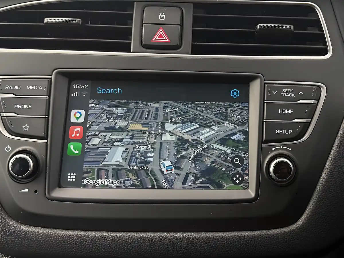 Used 2020 Hyundai I20 Se Launch Edition White - Interior and Exterior details 3