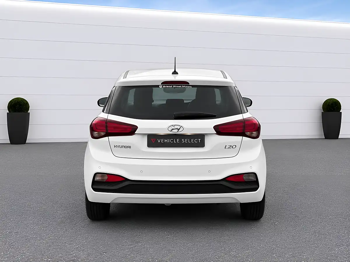 Used 2020 Hyundai I20 Se Launch Edition White - Interior and Exterior details 9