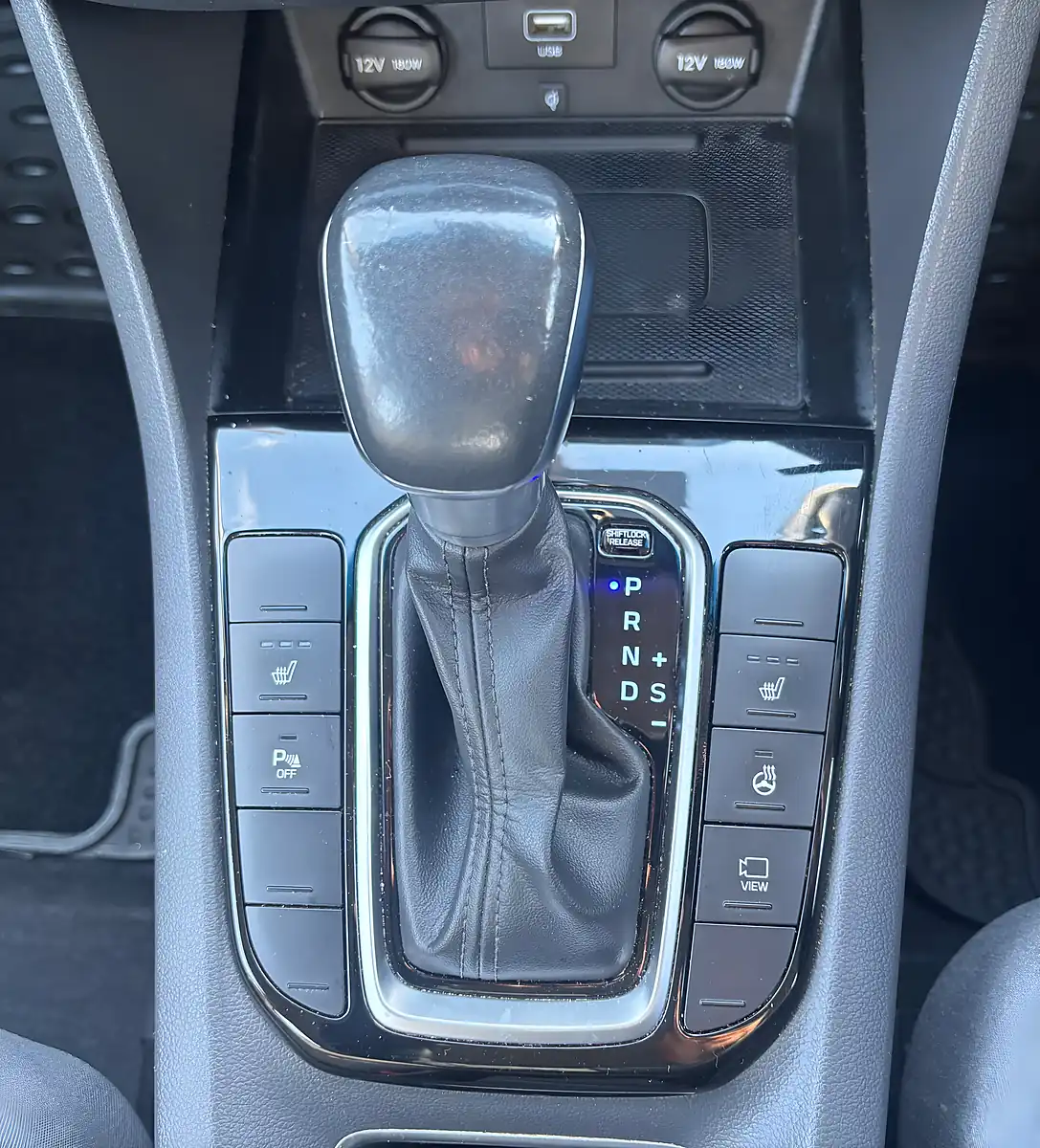 Used 2020 Hyundai Ioniq Premium Black - Interior and Exterior details 14