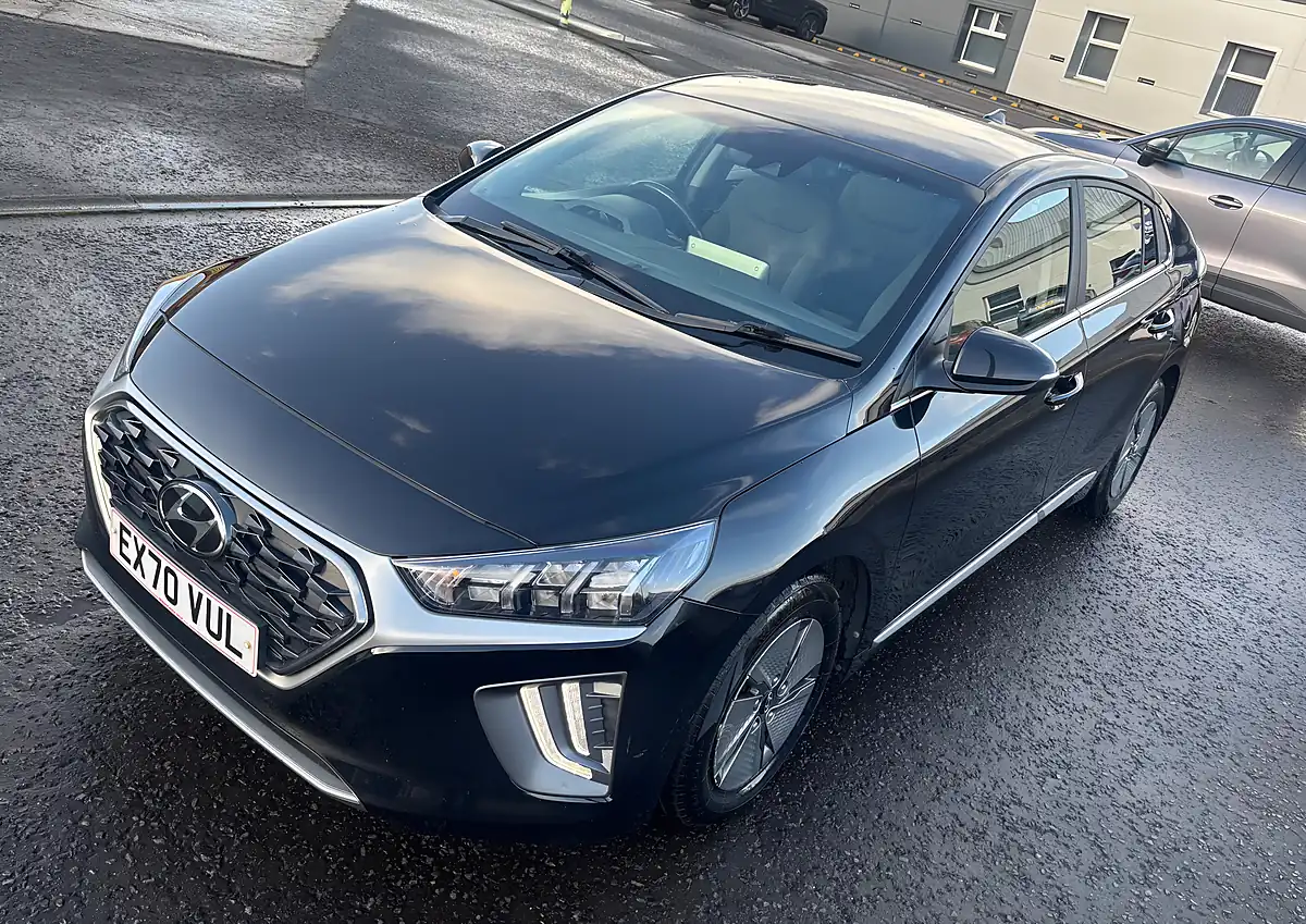 Used 2020 Hyundai Ioniq Premium Black - Interior and Exterior details 3