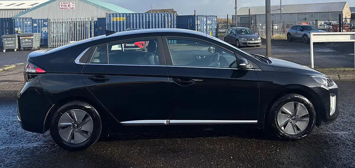 Used 2020 Hyundai Ioniq Premium Black - Interior and Exterior details 6