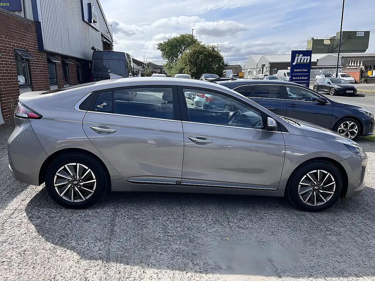 Used 2020 Hyundai Ioniq Premium Fluidic Grey - Interior and Exterior details 5