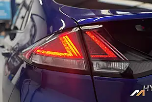 Used 2020 Hyundai Ioniq Premium Se Blue - Interior and Exterior details 12