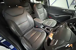 Used 2020 Hyundai Ioniq Premium Se Blue - Interior and Exterior details 15