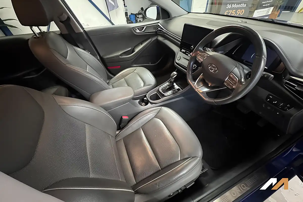 Used 2020 Hyundai Ioniq Premium Se Blue - Interior and Exterior details 16