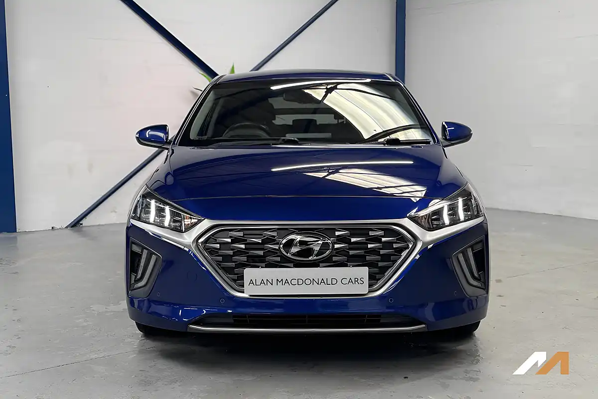Used 2020 Hyundai Ioniq Premium Se Blue - Interior and Exterior details 9