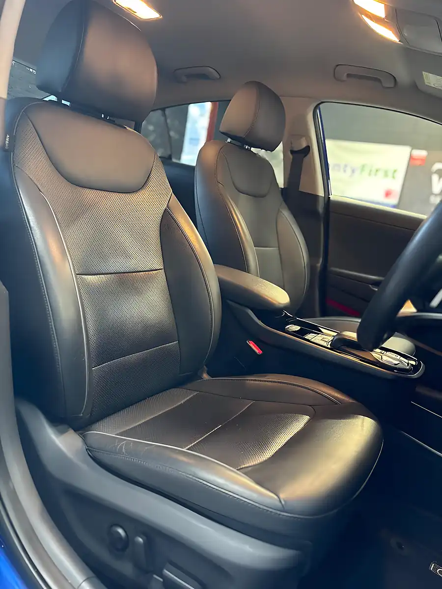 Used 2020 Hyundai Ioniq Premium Se Blue - Interior and Exterior details 13