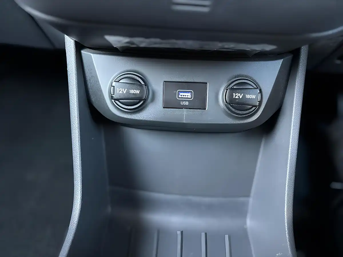 Used 2020 Hyundai Ioniq Premium Se Blue - Interior and Exterior details 18