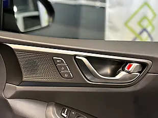 Used 2020 Hyundai Ioniq Premium Se Blue - Interior and Exterior details 19