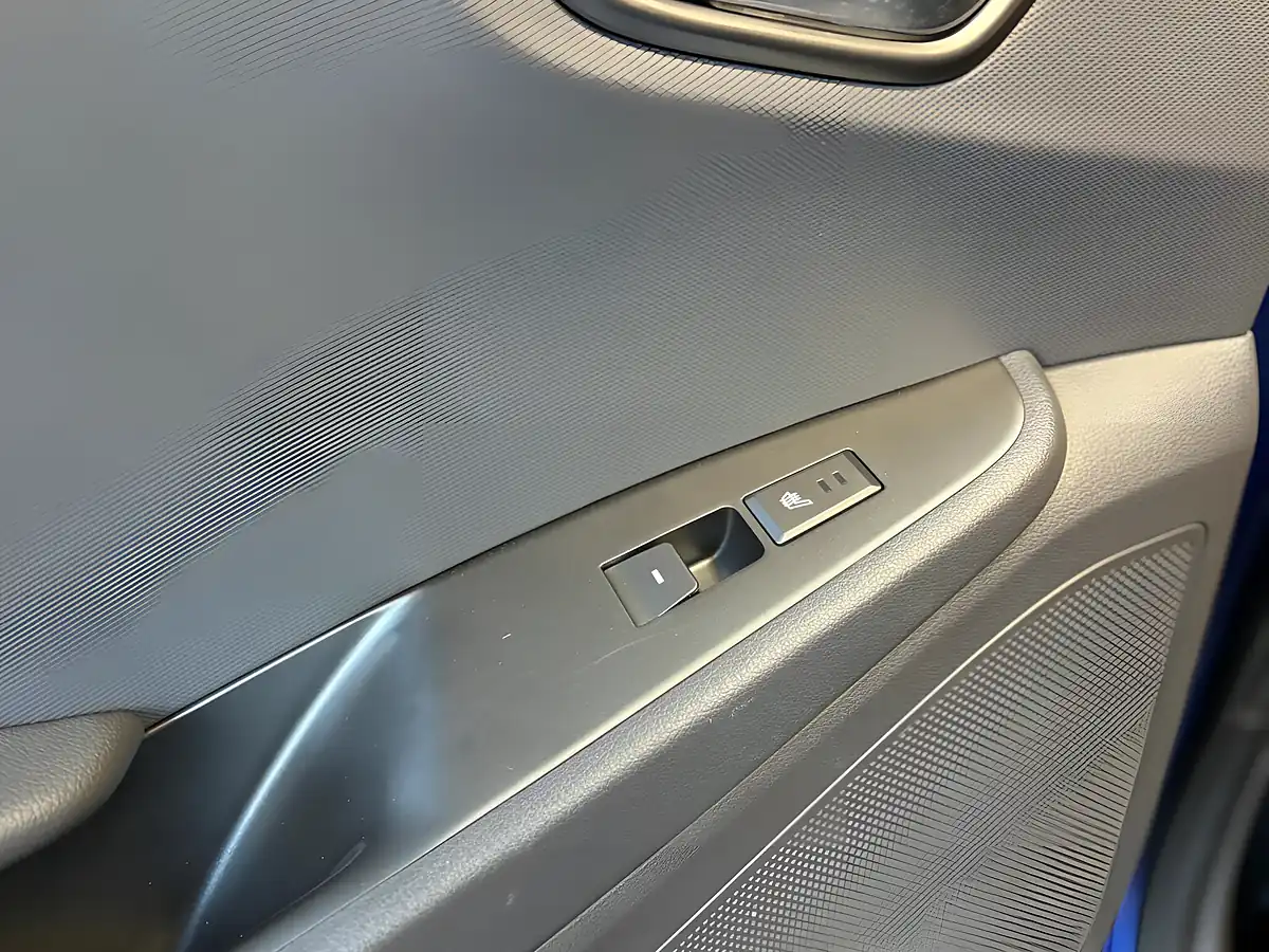 Used 2020 Hyundai Ioniq Premium Se Blue - Interior and Exterior details 20