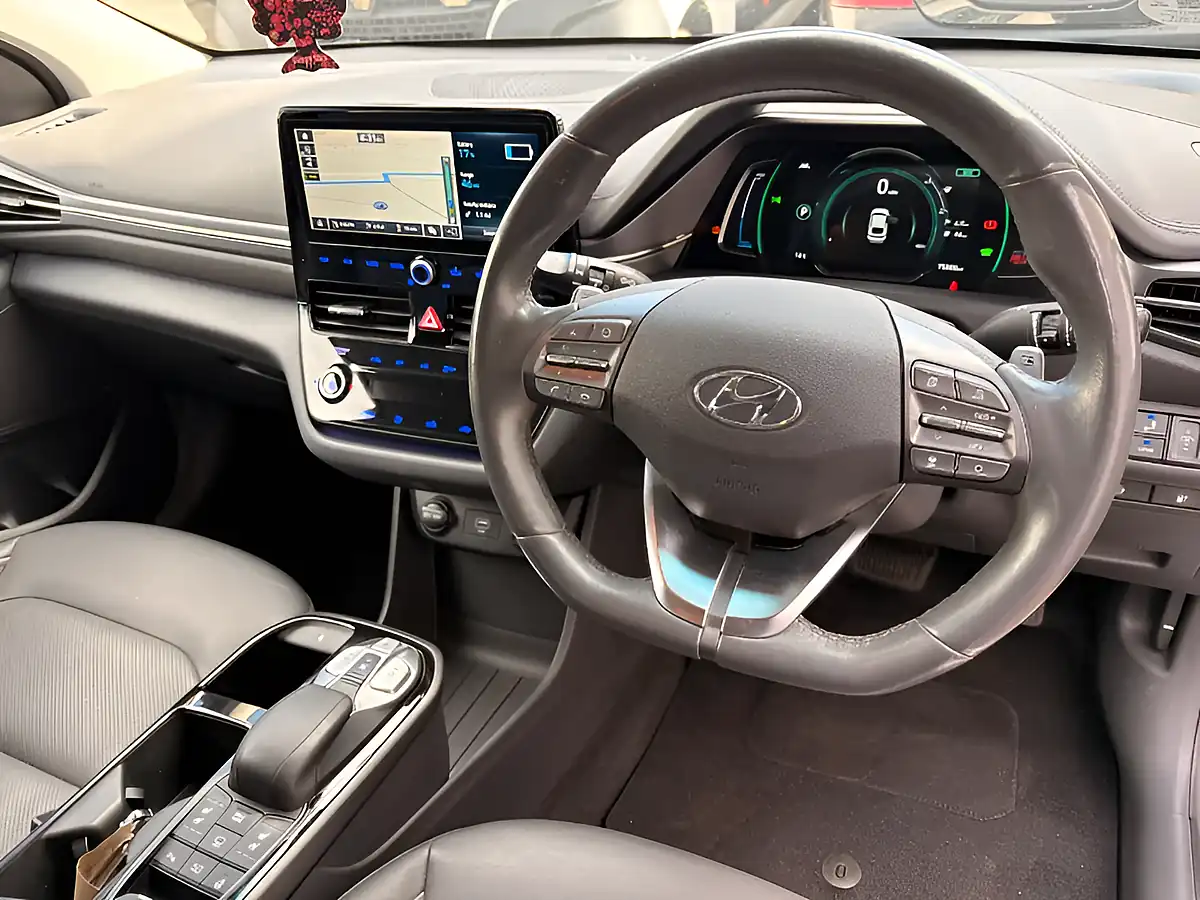 Used 2020 Hyundai Ioniq Premium Se White - Interior and Exterior details 13