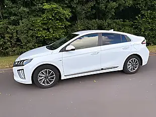 Used 2020 Hyundai Ioniq Premium Se White - Interior and Exterior details 9