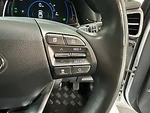 Used 2020 Hyundai Ioniq Premium White - Interior and Exterior details 17
