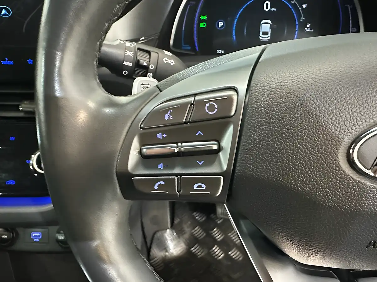 Used 2020 Hyundai Ioniq Premium White - Interior and Exterior details 18