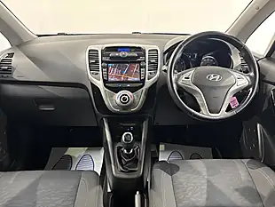 Used 2020 Hyundai Ix20 Premium Nav Grey - Interior and Exterior details 15