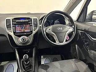 Used 2020 Hyundai Ix20 Premium Nav Grey - Interior and Exterior details 17