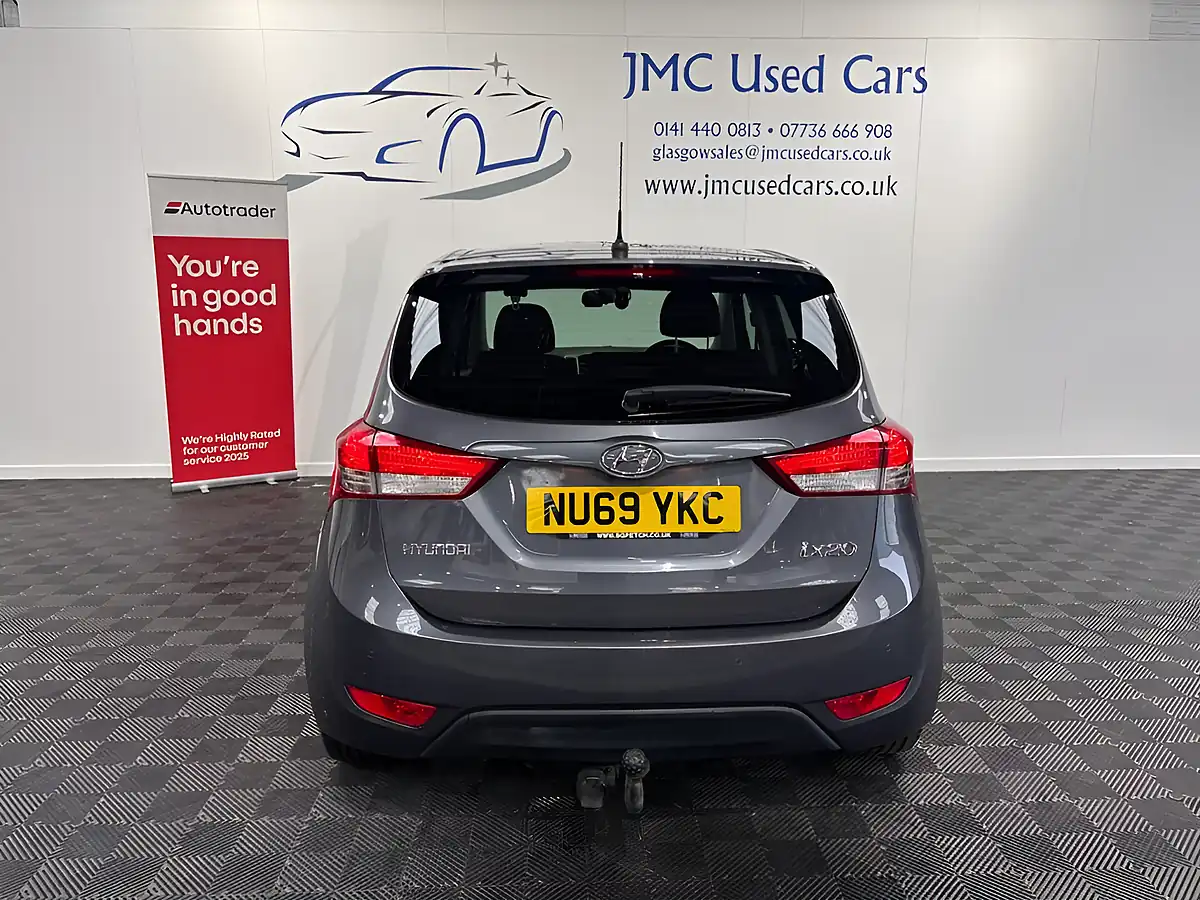 Used 2020 Hyundai Ix20 Premium Nav Grey - Interior and Exterior details 5