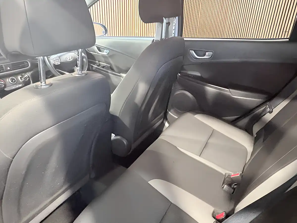 Used 2020 Hyundai Kona Play Black - Interior and Exterior details 15