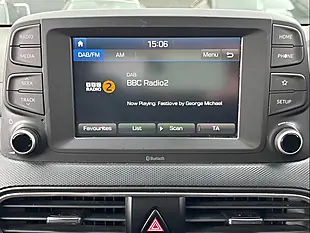 Used 2020 Hyundai Kona Play Black - Interior and Exterior details 15