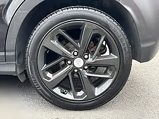 Used 2020 Hyundai Kona Play Black - Interior and Exterior details 19