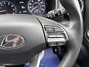 Used 2020 Hyundai Kona Play White - Interior and Exterior details 19