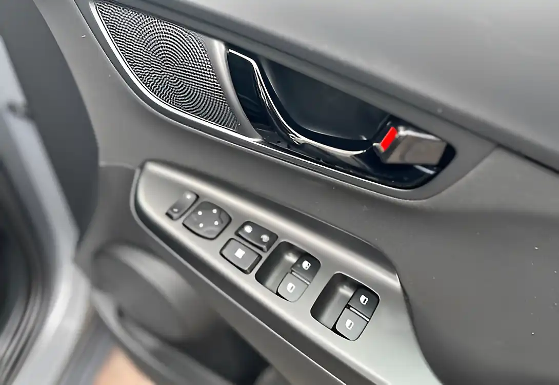 Used 2020 Hyundai Kona Premium Galactic Grey - Interior and Exterior details 13