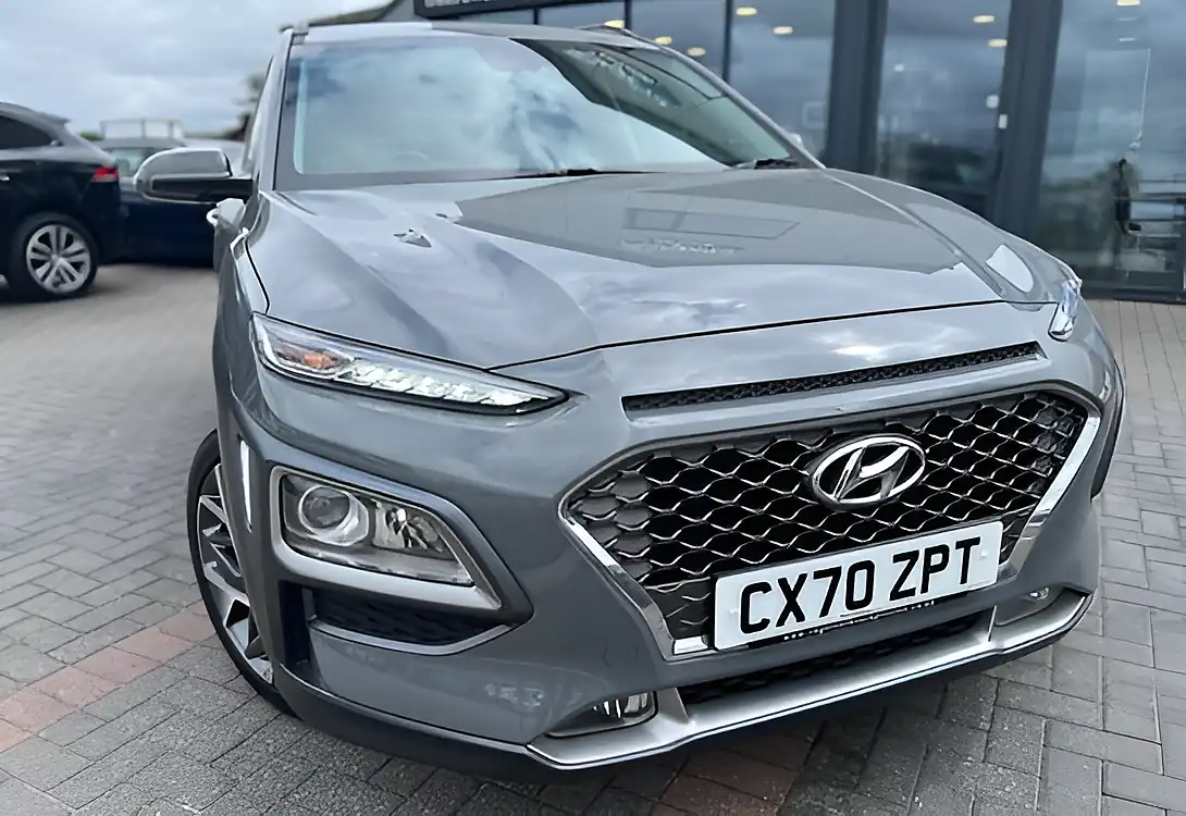 Used 2020 Hyundai Kona Premium Galactic Grey - Interior and Exterior details 6
