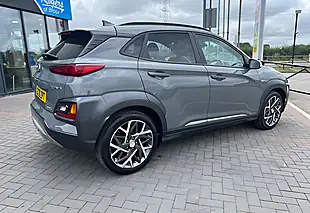 Used 2020 Hyundai Kona Premium Galactic Grey - Interior and Exterior details 8