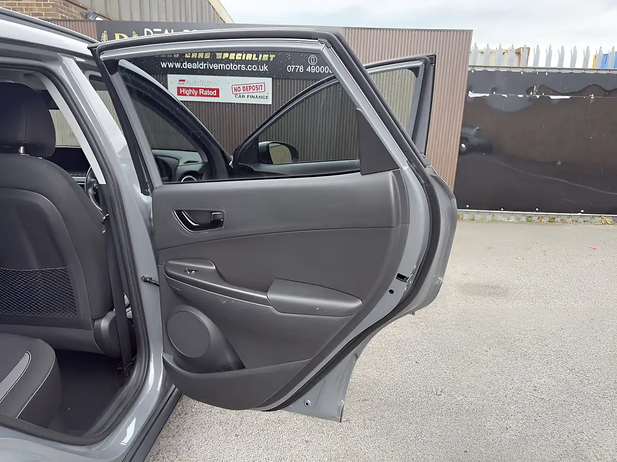 Used 2020 Hyundai Kona Premium Grey - Interior and Exterior details 10