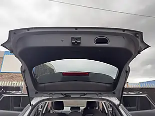 Used 2020 Hyundai Kona Premium Grey - Interior and Exterior details 17