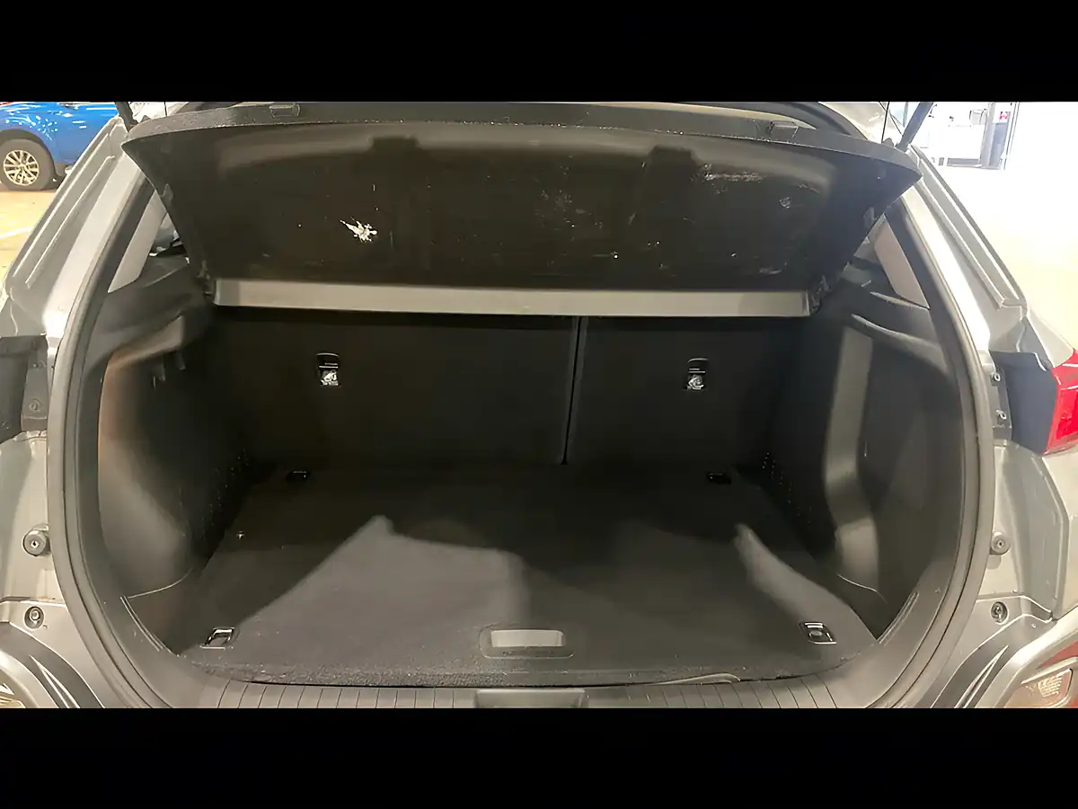 Used 2020 Hyundai Kona Premium Se Galactic Grey - Interior and Exterior details 9