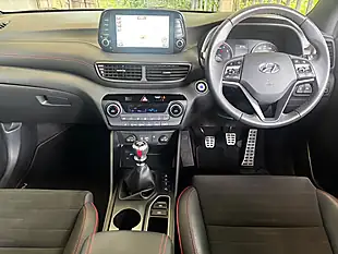 Used 2020 Hyundai Tucson N-Line Shadow Grey - Interior and Exterior details 10
