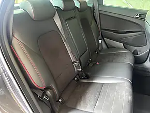Used 2020 Hyundai Tucson N-Line Shadow Grey - Interior and Exterior details 4