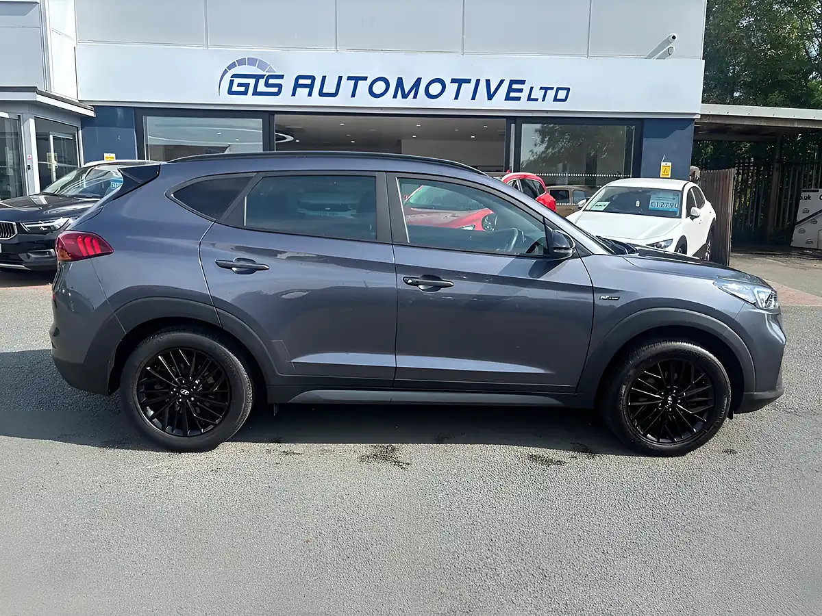 Used 2020 Hyundai Tucson N-Line Shadow Grey - Interior and Exterior details 5