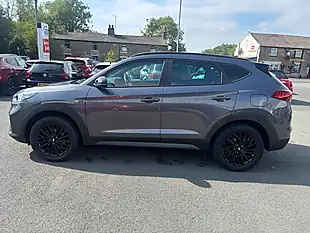 Used 2020 Hyundai Tucson N-Line Shadow Grey - Interior and Exterior details 7