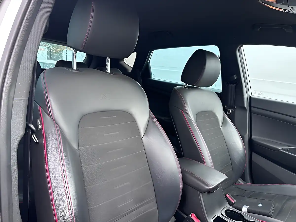 Used 2020 Hyundai Tucson N Line White - Interior and Exterior details 13