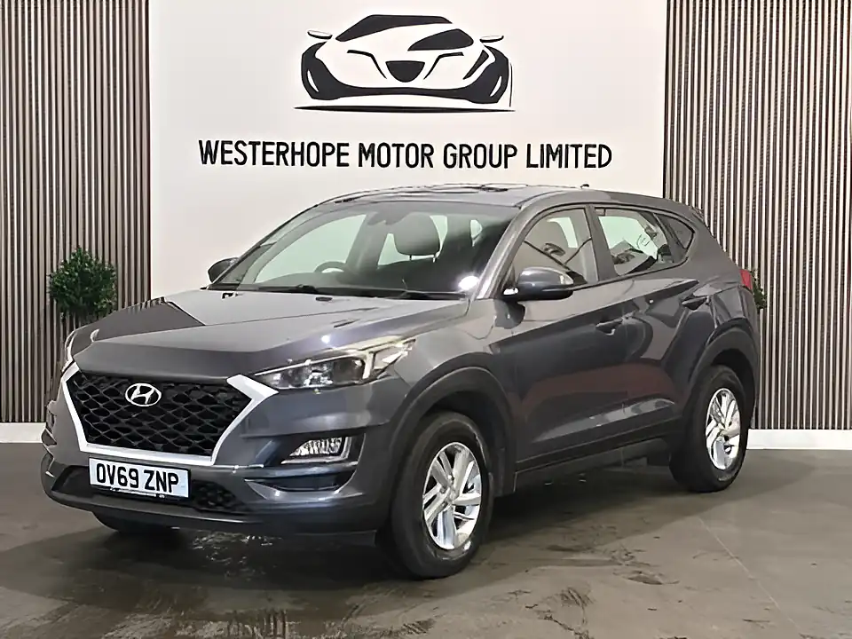 Used 2020 Hyundai Tucson S Connect Grey - Interior and Exterior details 10
