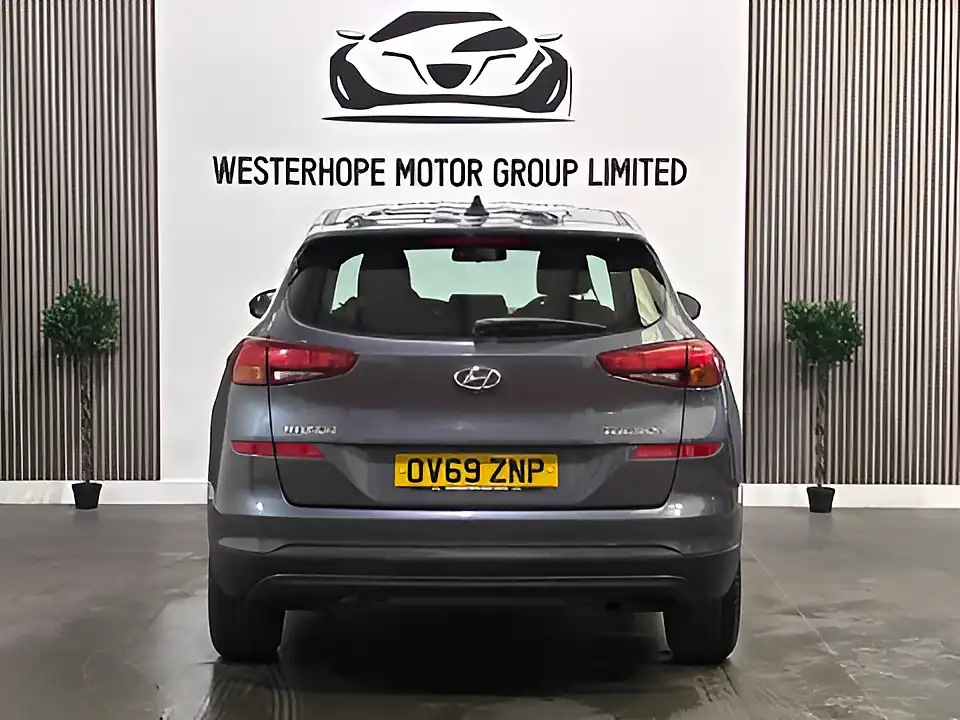 Used 2020 Hyundai Tucson S Connect Grey - Interior and Exterior details 12